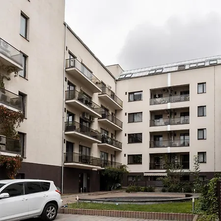 Апартаменты Lazynest - Modern With Parking & Balcony *