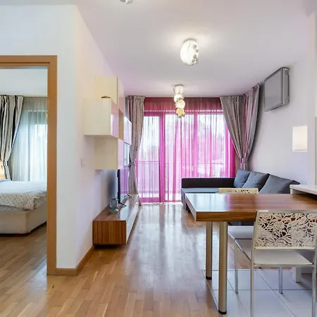 Lazynest - Modern With Parking & Balcony * Bucarest