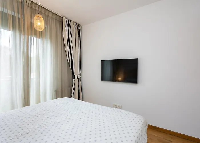 דירה Lazynest - Modern With Parking & Balcony בוקרשט